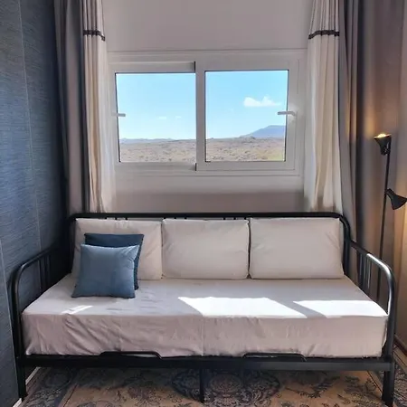 - Coastal Comfort With Outdoor Lounge - Wifi Apartamento Teguise (Lanzarote)