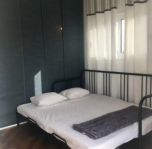 - Coastal Comfort With Outdoor Lounge - Wifi Apartman *