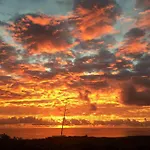 - Coastal Comfort With Outdoor Lounge - Wifi * Teguise (Lanzarote)